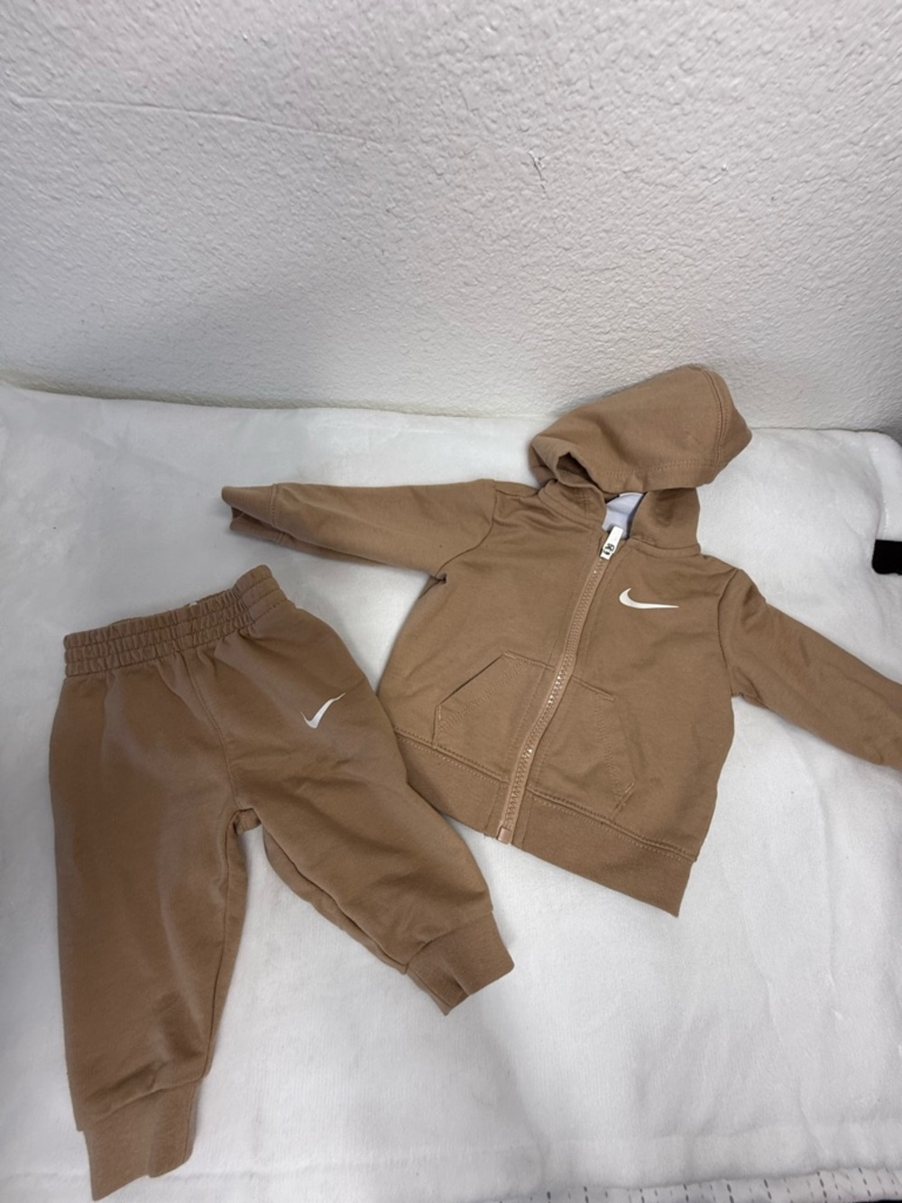 Nike Baby Hoodie & Joggers Set - Brown
